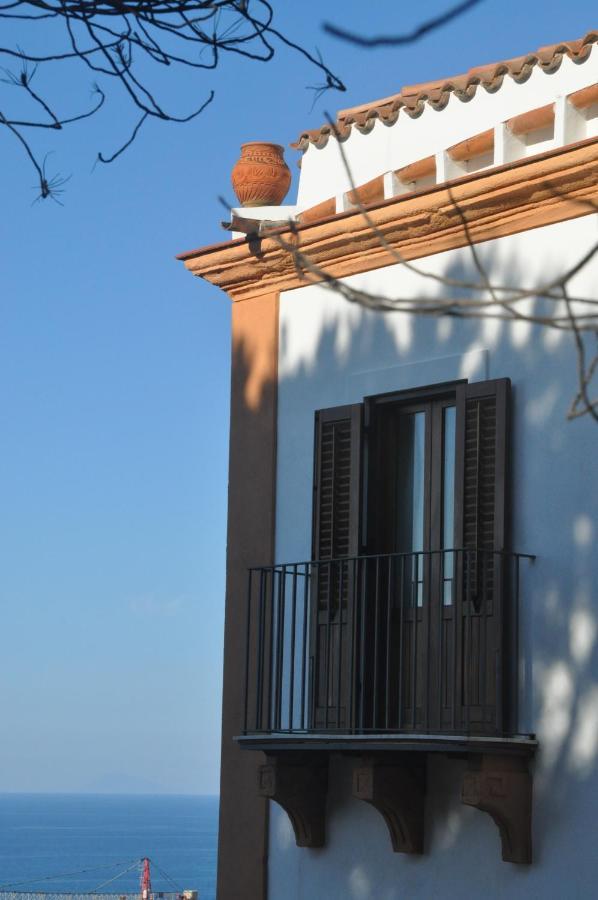 Villa Del Vescovo 切法卢 外观 照片