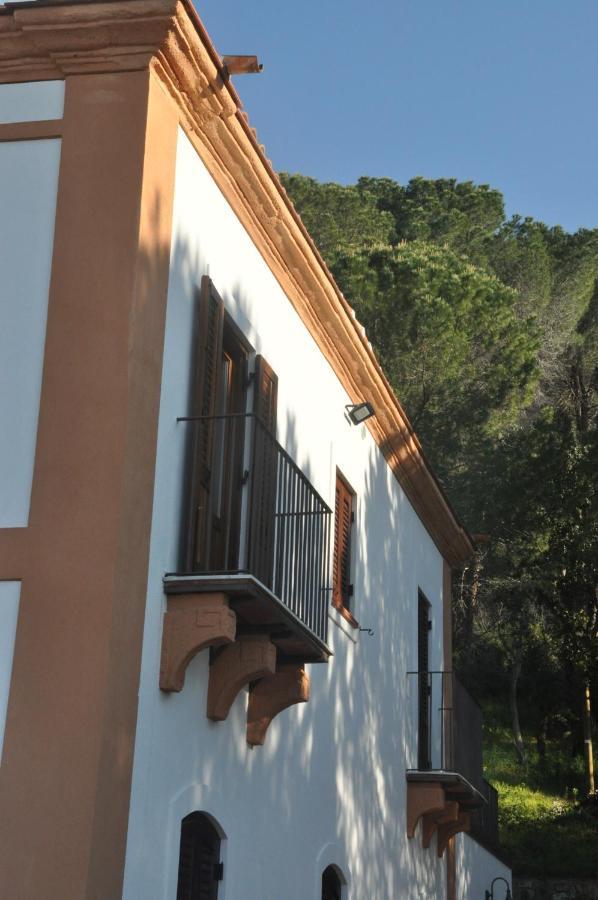 Villa Del Vescovo 切法卢 外观 照片